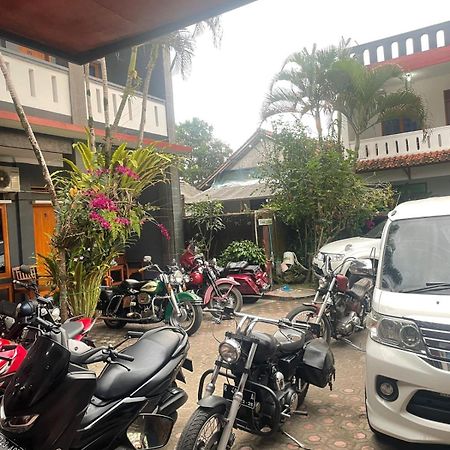 Hotel Bamboo House Pangandaran Exteriér fotografie