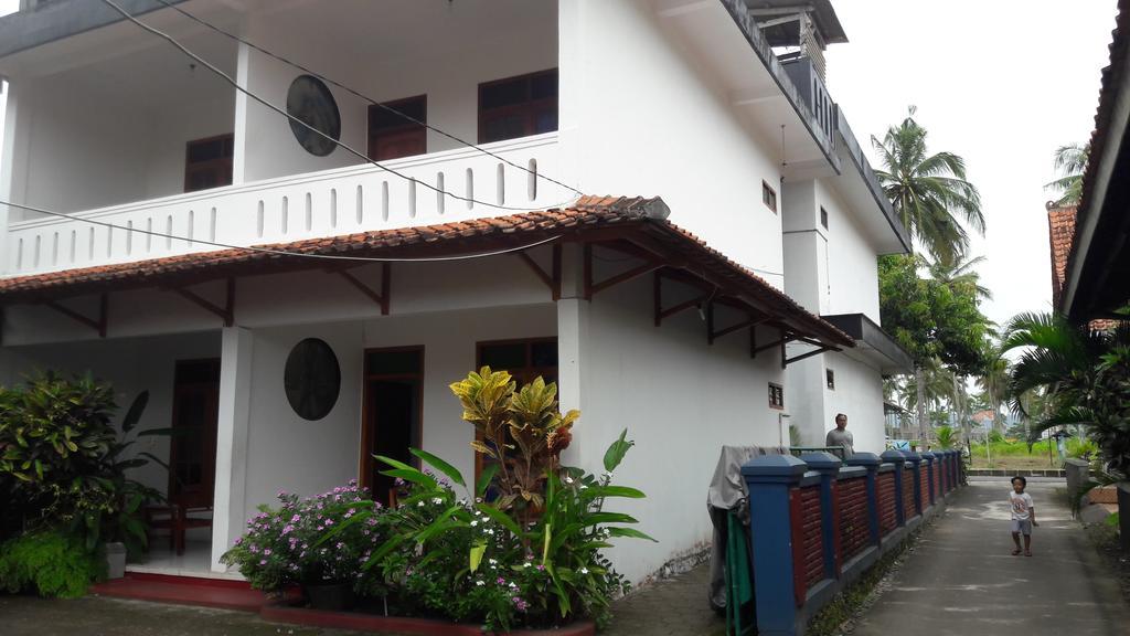 Hotel Bamboo House Pangandaran Exteriér fotografie