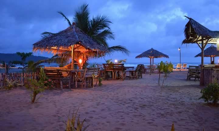 Hotel Bamboo House Pangandaran Exteriér fotografie